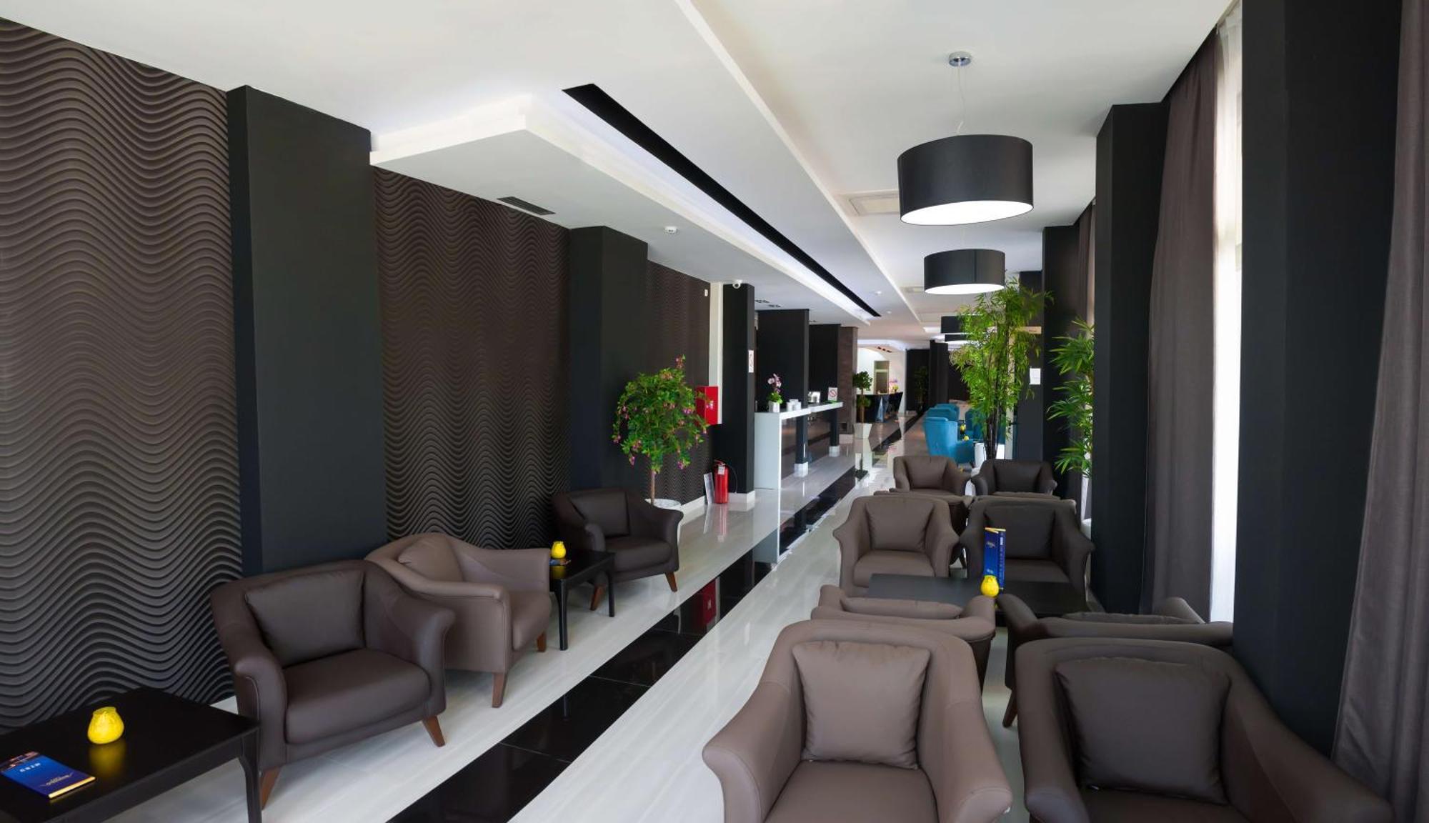 Bosphorus Hotel Алексінац Екстер'єр фото